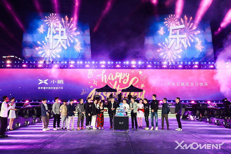 LED透明屏如何打造城市亮眼新地标呢